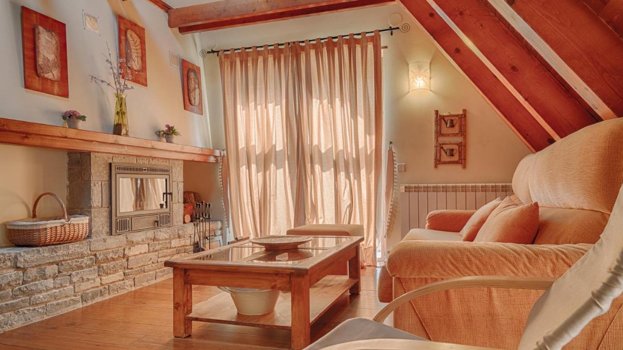 Apartment Saplan Real Estate Era Lana Les